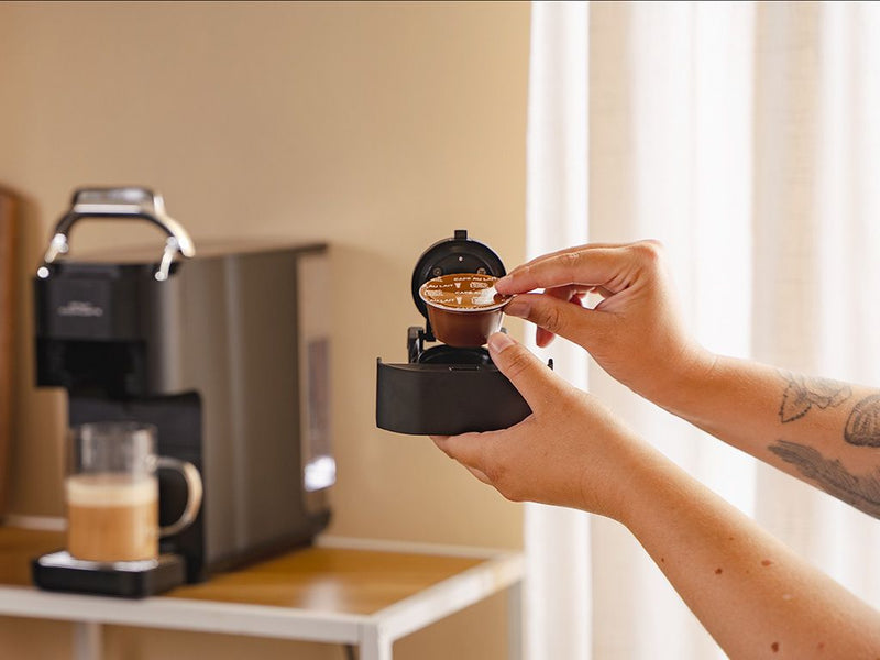MACHINE À CAFÉ À CAPSULES