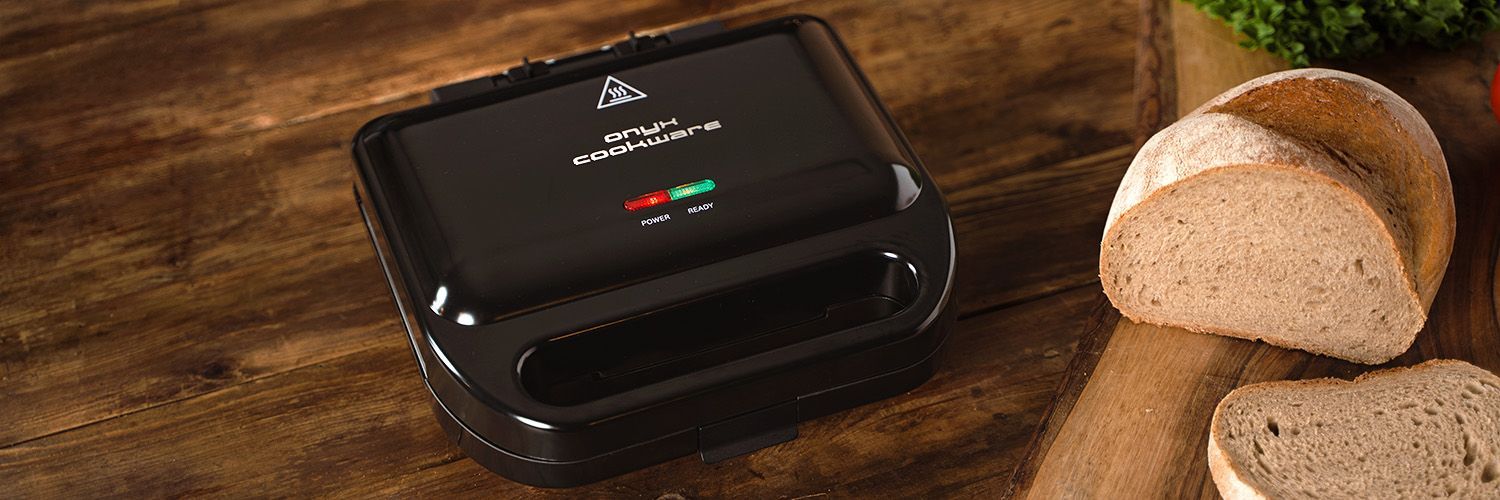 4-EN-1 APPAREIL À CROQUE-MONSIEUR