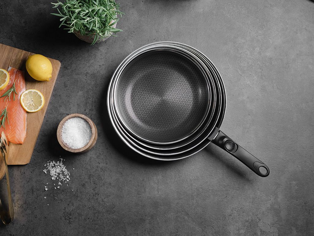 ENSEMBLE DE POÊLE AVEC POIGNÉE DÉTACHABLE  30CM - 4