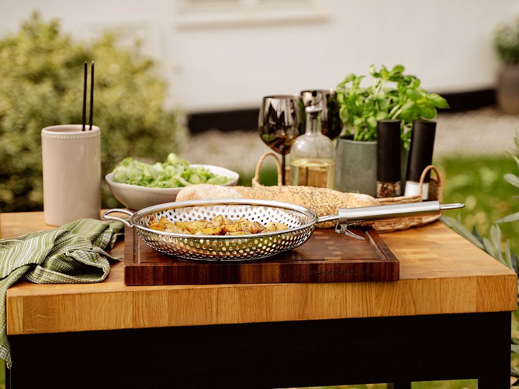 POÊLE GRILL BBQ AVEC MANCHE AMOVIBLE 28 CM - 7