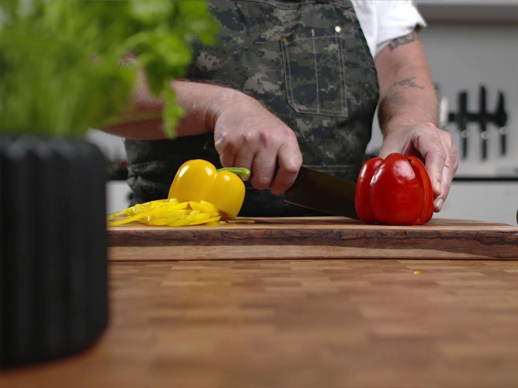 SANTOKU COUTEAU À LÉGUMES 18CM - 1. GEN - 8